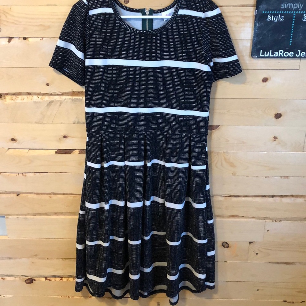 Lularoe Amelia dress